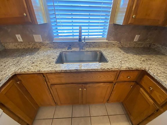 5th image of 6217 Summerhill Pl