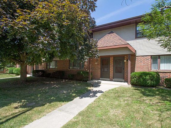 4th image of 2826 E Grange Ave #2826