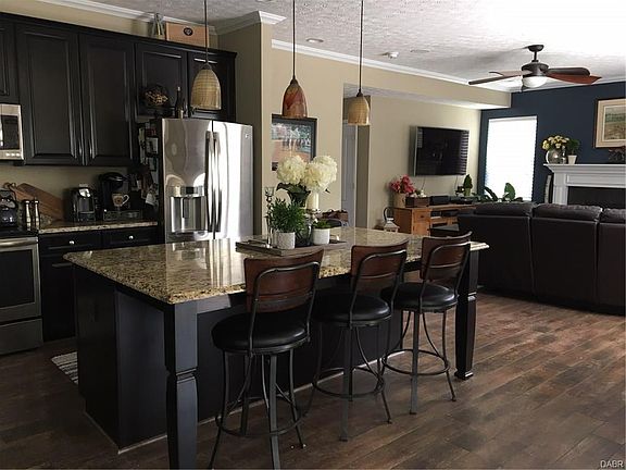 4th image of 1143 Scarlet Oak Dr