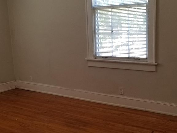 4th image of 1308 Willow Branch Ave #24-1