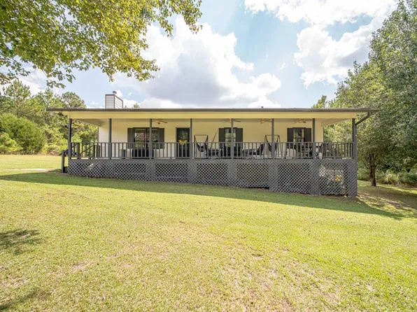 2188 Lee Road 201, Salem, AL 36874