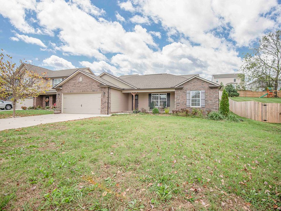 1st image of 5520 Meadow Wells Dr