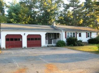 9 Hemlock St, Oxford, MA 01540