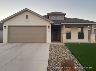 3203 Aberdeen Ave, Wolfforth, TX 79382