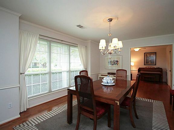 5th image of 5842 Queensloch Dr