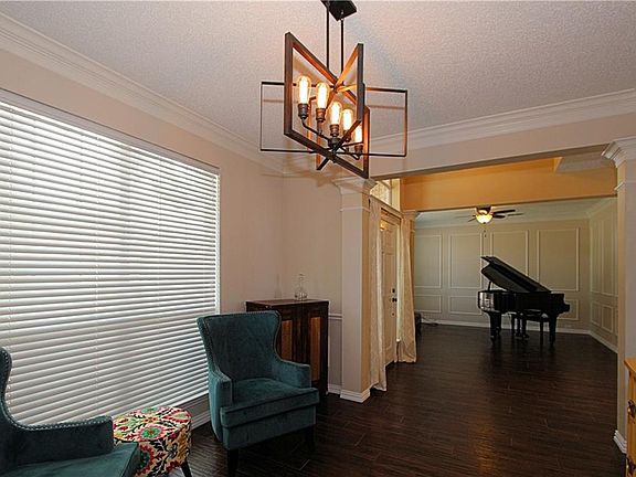 5th image of 2905 Elmridge Dr