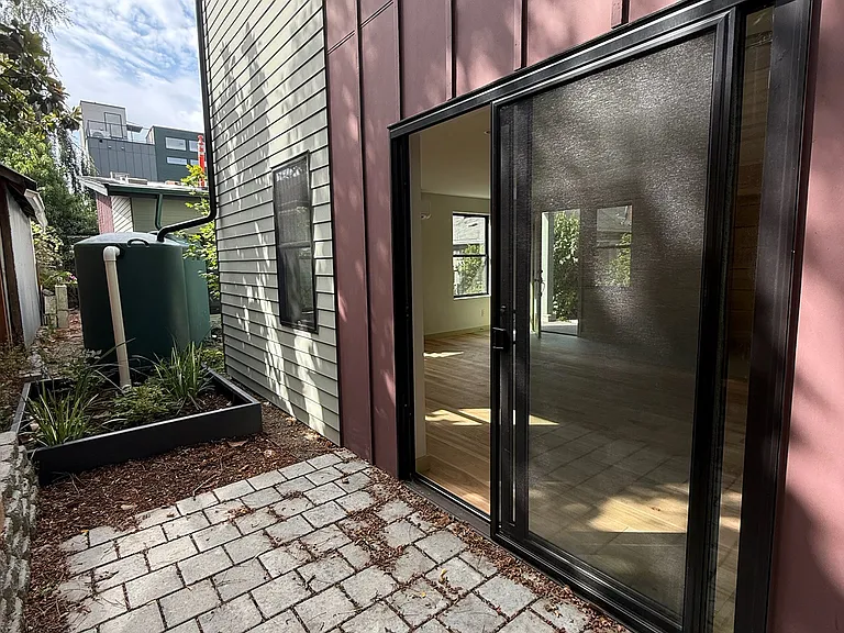 228 21st Ave E #228 — Photo 5