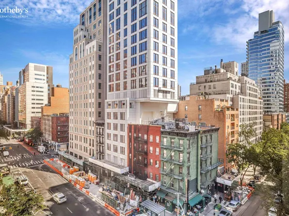 174 East 74th Street image 10 of 11