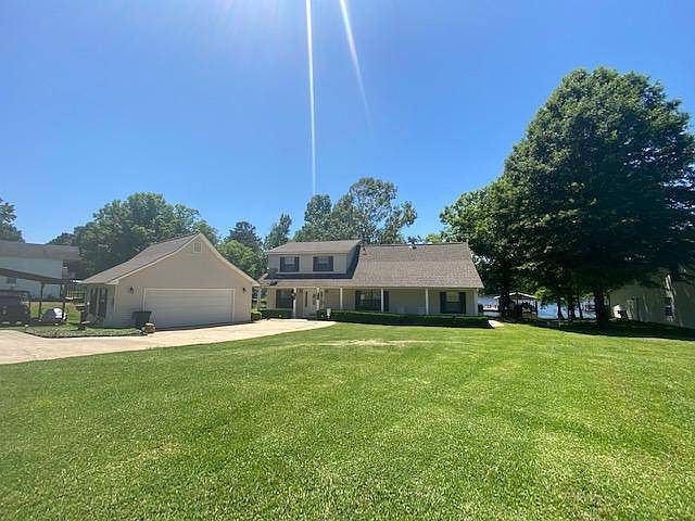 1st image of 580 Parkside Dr