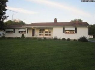 2318 Niles Cortland Rd NE, Cortland, OH