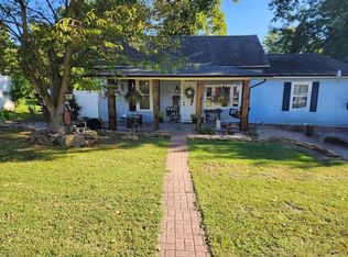 510 E 9th St, Wellston, OH 45692