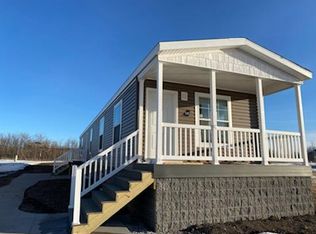 1500 E Linden Dr #114, Mount Pleasant, IA 52641