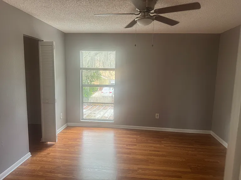 5156 Tennis Court Cir — Photo 7