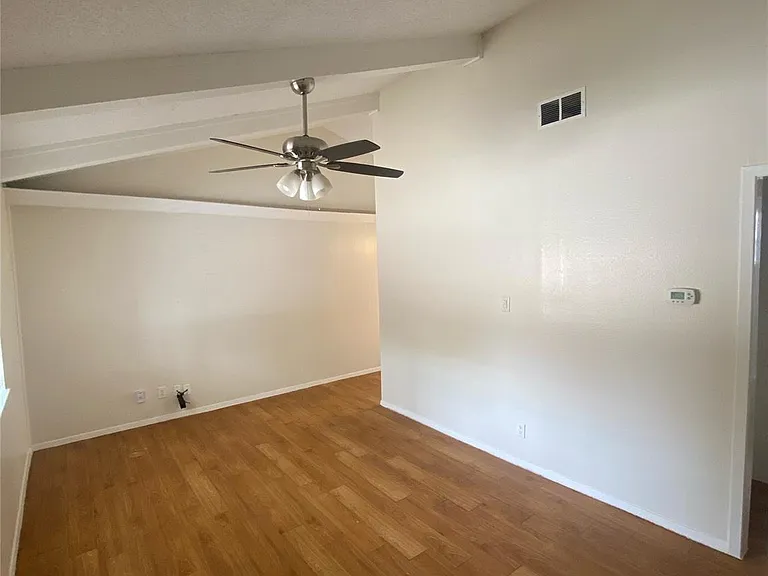 6710 Circle South Rd #B — Photo 5