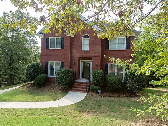 2nd image of 1616 Oak Park Ln