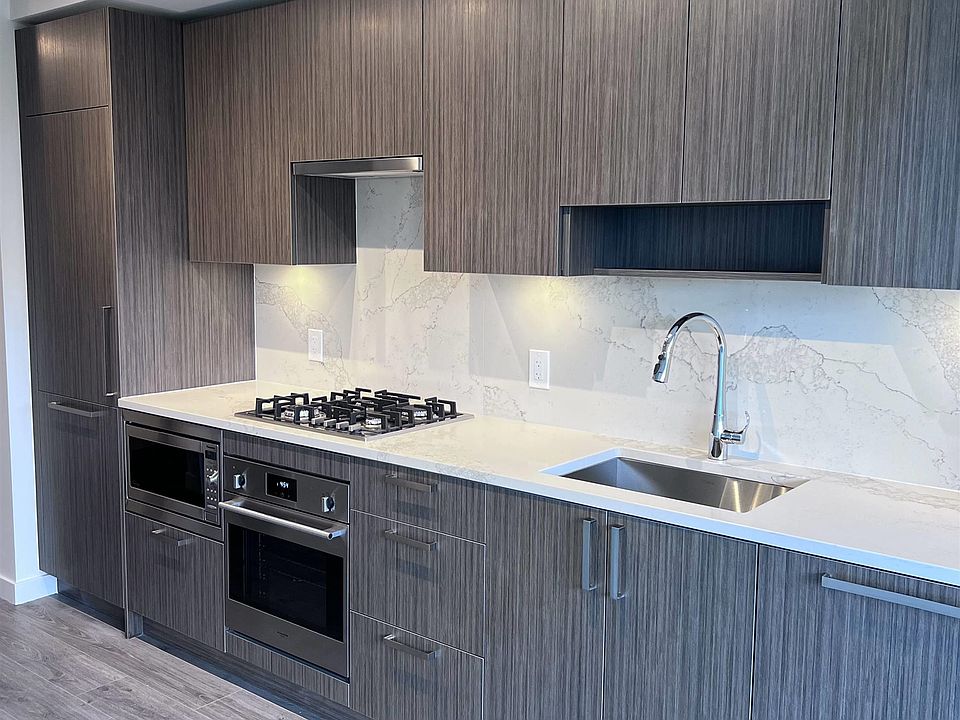 1st image of 13350 Central Ave #306