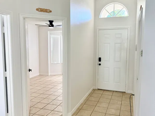 9615 Rivers Bend Ct, Orlando, FL 32825