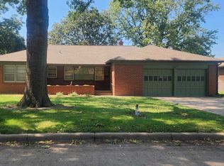 2045 N Payne Ave, Wichita, KS 67203