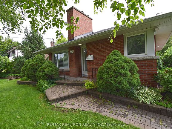3rd image of 250 Meadow Rd