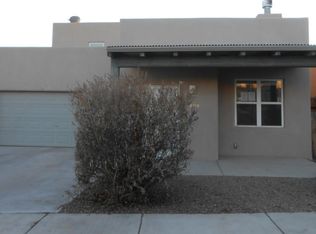 7050 Camino Rojo, Santa Fe, NM 87507