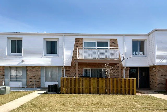 4400 W Euclid Ave — Photo 20