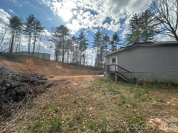 4th image of 134 Mossy Ridge Rd