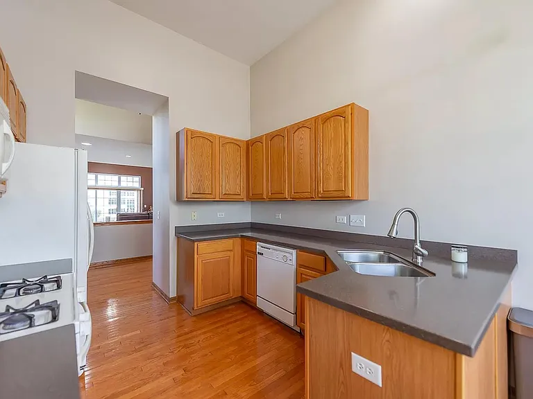 168 Fountain Grass Cir — Photo 5