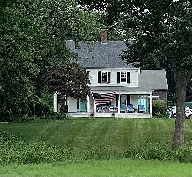 1st image of 40 Anchorage Ln