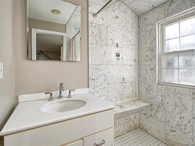 39 Ramona Ct — Photo 10