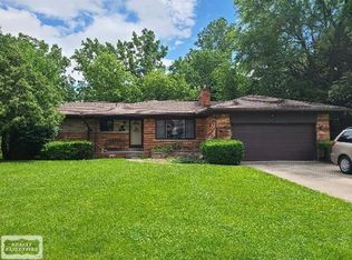 37948 W Bonkay Dr, Clinton Township, MI 48036