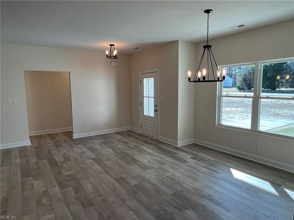 29347 Deer Trail Dr, Courtland, VA 23837 Zillow