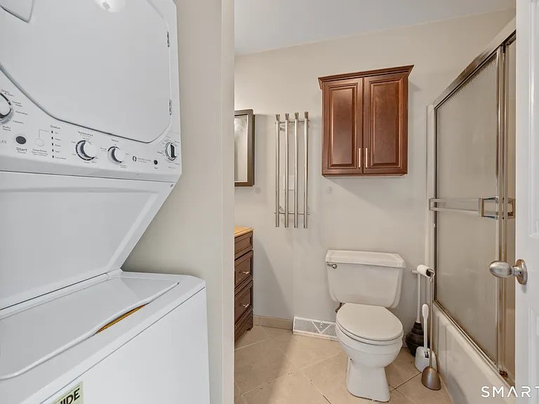 1690 Dixwell Ave #C8 — Photo 13
