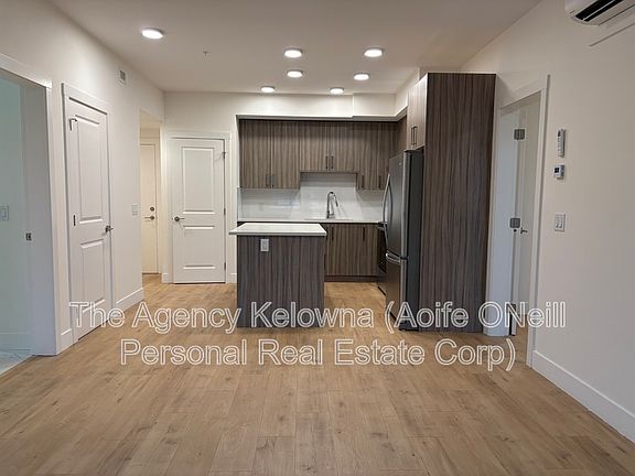 5th image of 1036 Coronation Ave #303