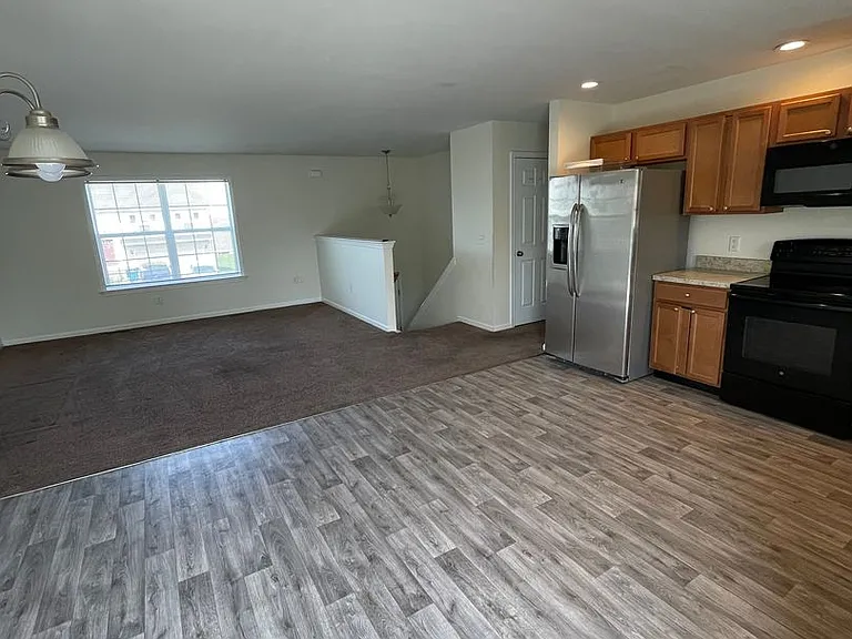 76 Bryn Way — Photo 3