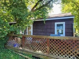 107 W Molloy Rd, Syracuse, NY 13211