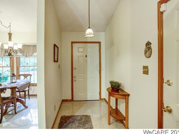 3rd image of 2530 Pine Shore Dr