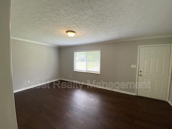 5th image of 5203 Millet Ln