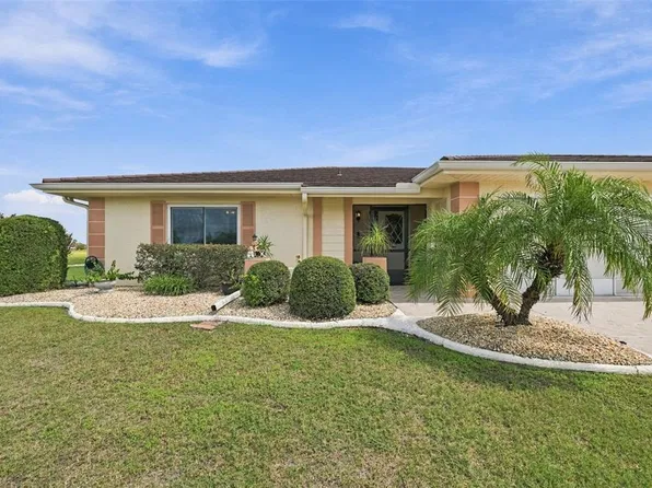 1611 WOODMAR DRIVE, SUN CITY CENTER, FL 33573