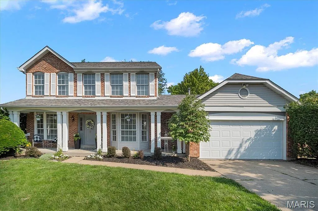 300 Wildberry Ln photo 1