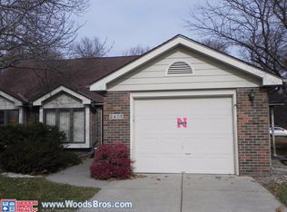 2401 S 60th St #7, Lincoln, NE 68506