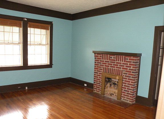 3rd image of 106 Columbia Ave
