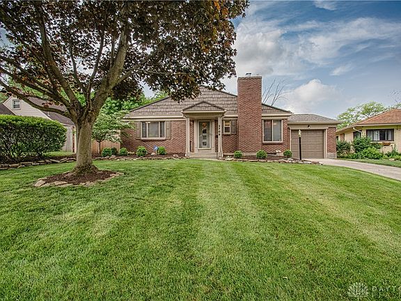 2nd image of 3709 Strathmoor Dr