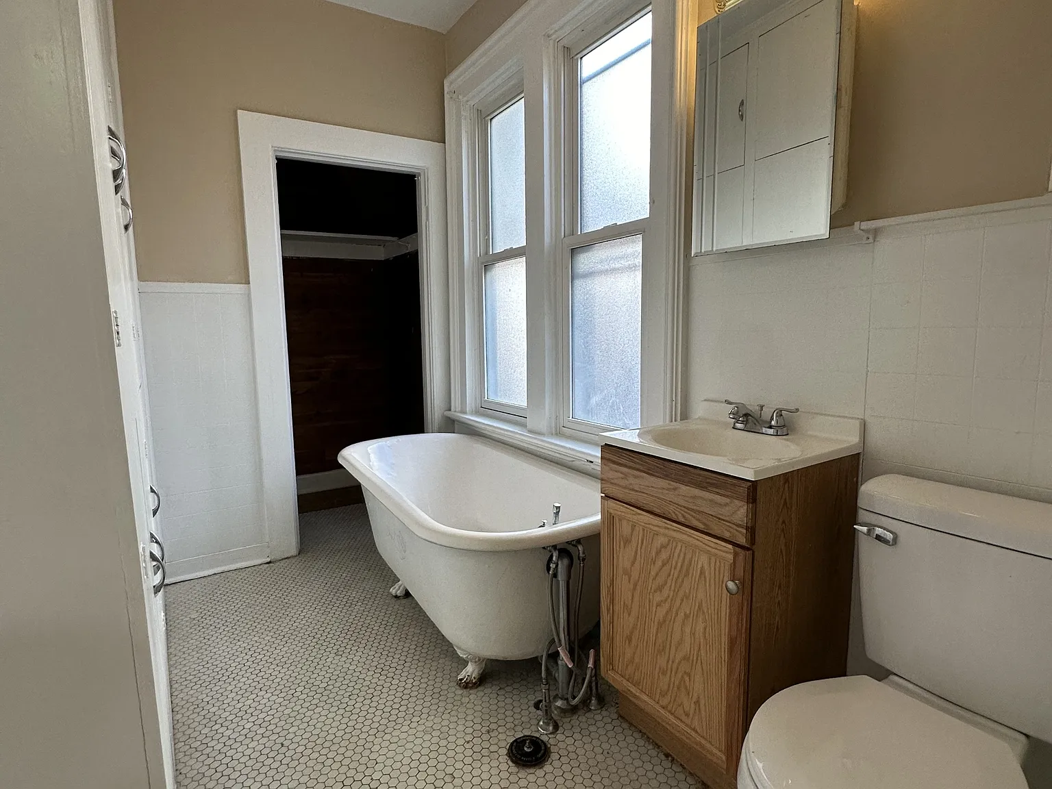975 Church St #3 - 1 — Photo 3