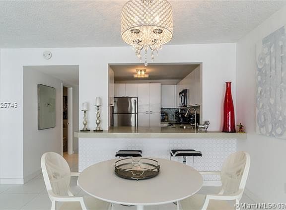 4th image of 1228 West Ave APT 703
