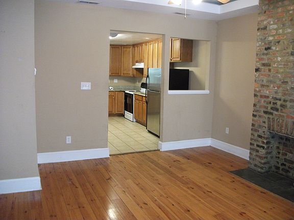 5th image of 617 N 30th St