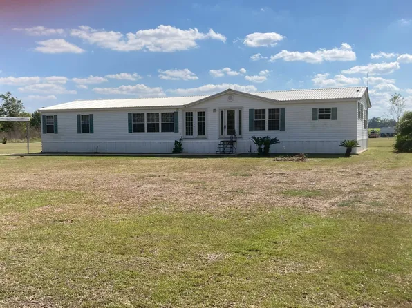 1196 Lee Gordon Rd, Arnaudville, LA 70512