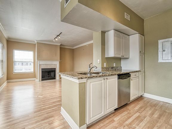 Open concept floor plan.