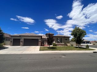 10555 Hampton Creek Dr, Reno, NV 89521