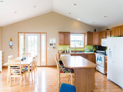 1439 Woodfield Ln, Zeeland, MI, 49464