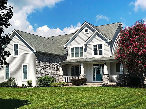40 Riverside Dr